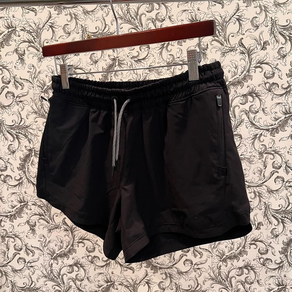 Athleta Girl -- second pair available -- Junior black shorts, Size Junior XX…